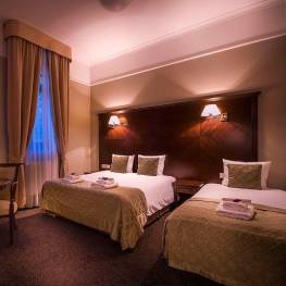 Hotel Wieliczka værelser lejligheder restaurant konferencer rekreation i Polen