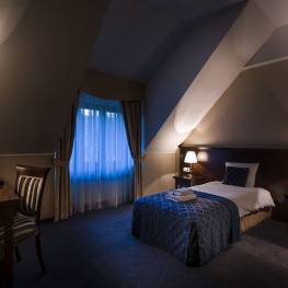 Hotel Wieliczka værelser lejligheder restaurant konferencer rekreation i Polen